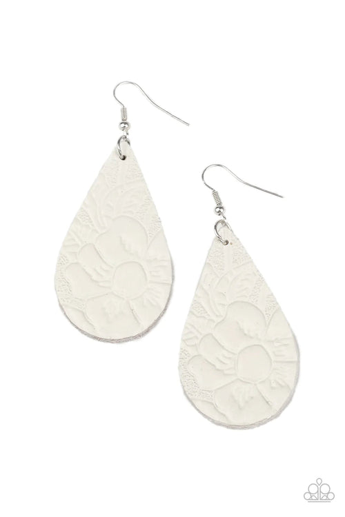 Beach Garden White Earrings